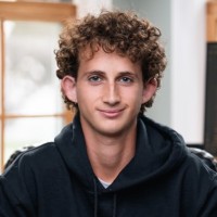 Dolev Klein Harari