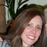 Lesley STAPLETON