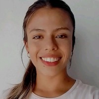 Estefania Claudia Comar