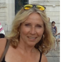 Annette Van Engen