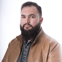 Efraim Carrillo