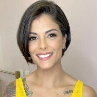 Lara Carvalho