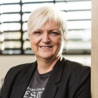 Lucienne Van Houdt