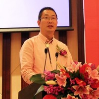 Tony Yiqian Li