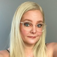 Theresa Knesek