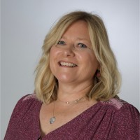Helen Holmes