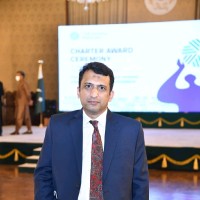 Shahid Saleem, Cfa