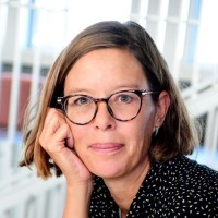 Isabel Straver