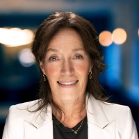 Jeanine De Winter