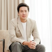 siraprop sunthornhong