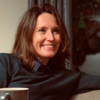 Suzanne Schaars