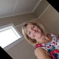Toni Curline