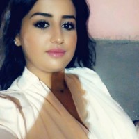 Houda El Kamar