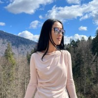 Larisa Valentina Oprea