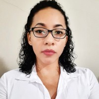 Isa Leon