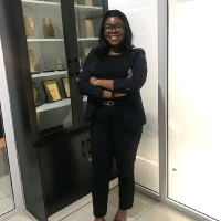 Esther Uma