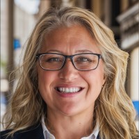 Jennifer Lindsay, Pmp