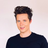 Justin Scott