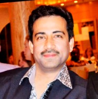 Maneesh Julka, BDS, DDS, MBA