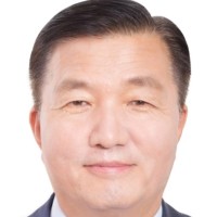 Kwan-Young Lee