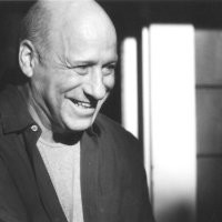 Charles R Loewenberg