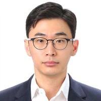 박홍우