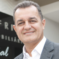 MARCOS FRIAS