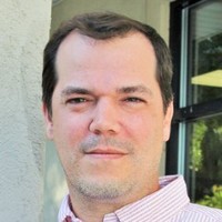 Daniel Davis
