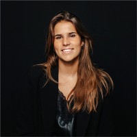 Rianne V.