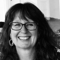 Fiona Macdonald
