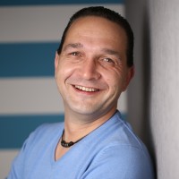 Marco Decker