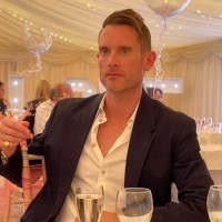 Neil Andrews