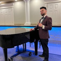 Alexander Burgos Alonso