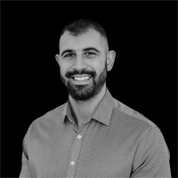 Dan Esfandiari