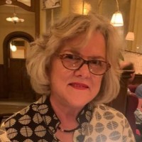 Suzanne Taylor