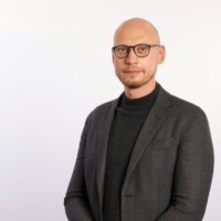 Alex Nikolaev