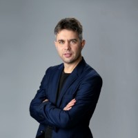 Levente Kadar