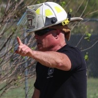 Chuck Perry, Mpa