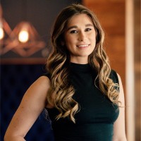 Paige Snyder, Rhia, Csbi