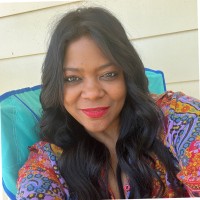 Dr. Robyn Lemon
