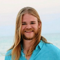 Carson Lee