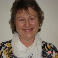 Lindy Mills