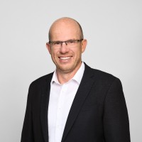 Dr. Michael Neumann