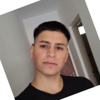 Erik Flores