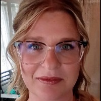 Lindsay Pfeiffer