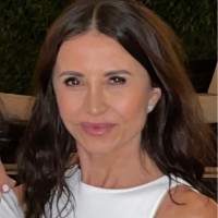 Suzanne Anevski Petrozza