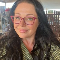 Lyndsey Chapples