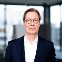 Dr. Sven-Erik Gless