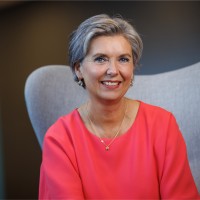 Petra Van Holst-Wormser