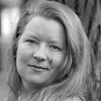 Tina Holland